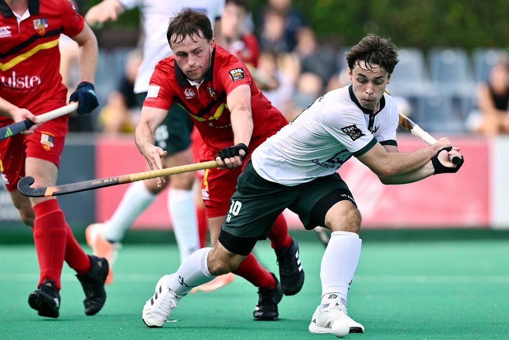 FU12310061897 - EHL: Excitement in Barcelona, Day 1 Action - For the first time the Waterloo Ducks and Banbridge had the morning game on this opening day for the EHL. And they made sure to get the juices flowing. An opening goal in the 3rd minute saw the Irish take the lead. However French international Charlet - back on the field much to the joy of his team mates - made sure the Belgian team was back in the game in the same quarter. Banbridge took the lead again in Q2 with a nice goal from McKee. No quick equaliser this time. It got worse for the irritated Belgian players when early in Q3 it looked like we were heading for a sure 3-1. The penalty stroke was stopped by Simon Vandenbroucke, one of Belgians up and coming goalies. This changed the momentum. Goals from Wilbers, Depelsenaire and Charlet for Waterloo Ducks in just 3 minutes changed the score from 1-2 to 4-2. Instead of leading by 2 goals all of a sudden Banbridge were down 2. The team of coach McCandles fought themselves back in the game with a second goal by Louis Rowe to make it 4-3. But Waterloo Ducks had their own Louis to score his second for the day. Depelsenaire made it 5-3 and  the Belgians kept their hopes alive to reach KO8.