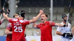 AMB2202053783 - Goodfield Fires Late As Bandurak Is Off The Mark - David Goodfield (@dgoodfield1) hits a last gasp winner for England, whilst Bandurak (@NickBandurak23) opens his scoring tally to give Zak Jones the perfect Pro-League start. @WorldSportPics_ @worldsportpics_