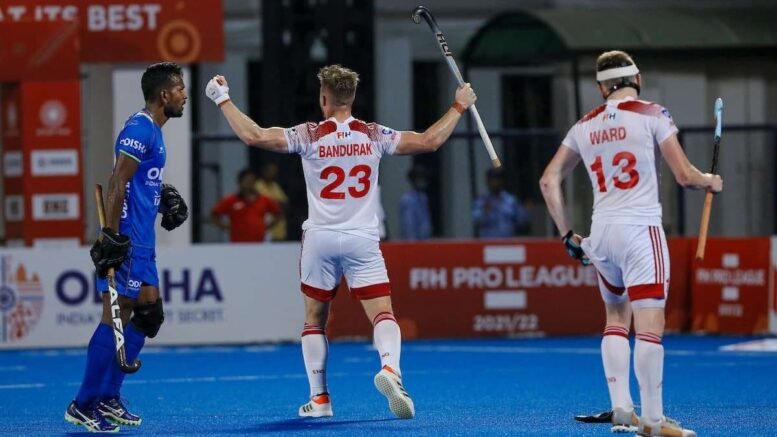 ADZ7511 - Drama Galore as India Concede Late Goal but Grab Bonus Point - After a dramatic shootout victory over a battling England in the FIH Pro League match at the Kalinga Stadium on Saturday, India may regret losing a point rather than winning two. Sam Ward's penalty stroke with a minute to go snatched a 3-3 draw for England and forced the match into a penalty shootout.