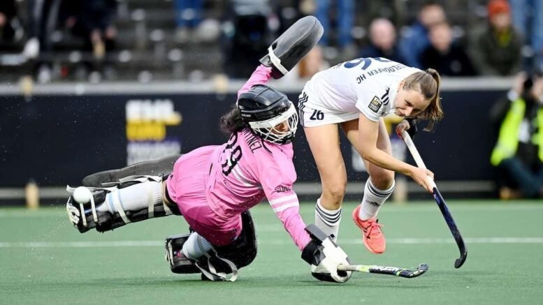 WSP150422 3923 - EHL: Junior Fc’s Dream Debut in Women’s EHL KO8 - Düsseldorfer HC 0 Junior FC 0, Junior win shoot-out 2-1