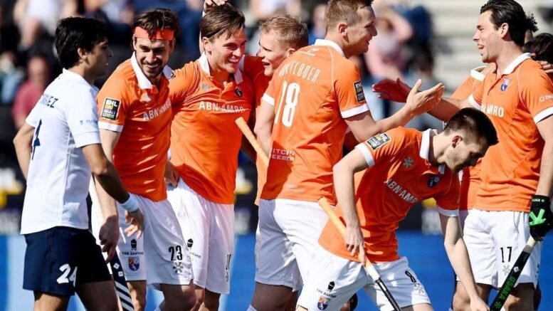 WSP160422 5720 - EHL: Bloemendaal March Into Men’s ABN AMRO Grand Final - They march on, one step closer to a fifth EHL title.