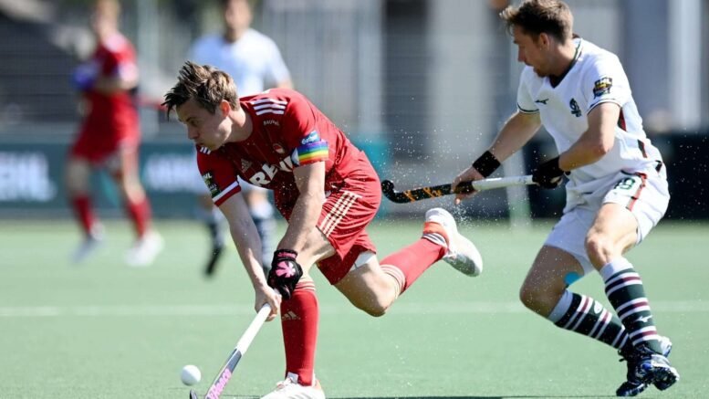WSP170422 7952 scaled - EHL: Five-star Rot-Weiss Join Bloemendaal in Men’s Grand Final - KHC Dragons won their shoot-out to earn fifth place ranking points with Kampong settling for seventh overall from the ABN AMRO EHL following another thriller at the Wagener Stadium.