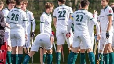 f74f3466 50ba 4e25 b3a3 bb80ba8147a4 500x500 crop 50 50 - Germany: UHC Hamburg Secures Last Place in Quarterfinals - On the last match day of the regular season, the final decision is made in the men's 1st Bundesliga.&nbsp;The UHC Hamburg fights a draw against Uhlenhorst Mülheim and moves into the quarter-finals.&nbsp;Dusseldorf clearly loses and therefore has to fight against relegation in the play-down games.&nbsp;The match reports: