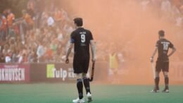 image 15 - Netherlands: Seve Van Ass, Calm Under the Pressure of Bloemendaal' - The statistic that Bloemendaal had lost only two of its last 37 home games in the regular competition and play-offs until Saturday afternoon, makes HGC's 1-3 victory even more impressive than it already was.&nbsp;The team of coach Paul van Ass faced a 1-0 deficit in the second semi-final with De Mussen, but then surprisingly turned the tables with two hits in quick succession.&nbsp;'Surprising?&nbsp;I don't agree with you," said HGC captain Seve van Ass.