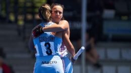 leonas china 2 - Pro-League: The Lioness' Do Not Stop Winning - In the third period China defended a new short well and after another generated by Sauze, Forcherio's sweep was well defended by the opponents.&nbsp;Argentina insisted and 12 minutes into the second half Agustina Albertarrio scored the second for the team to gain absolute peace of mind with a two-goal lead. Already in the last quarter the winner recovered a ball, counterattacked and after a great individual play Victoria Granatto scored the third at 23. There would only be time for Chen Ling, after an oversight, to decree the final result four minutes from closing.