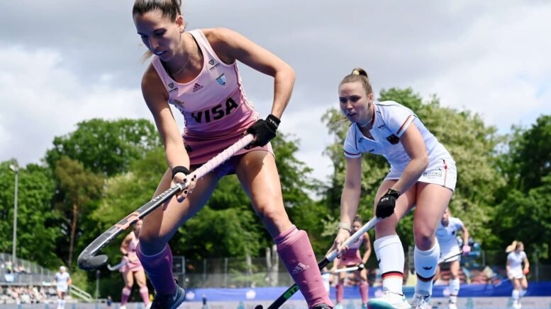 wsp 2205221734 - Pro-League: Leaders Argentina Beat the Danas Again - In the FIH Proleague on May 22, 2022 in Berlin, the Danas met Argentina for the second time in 48 hours.&nbsp;After national coach Valentin Altenburg's team narrowly lost 2-1 to the South Americans the day before, Germany had to admit defeat in the second game, 3-1.&nbsp;Nike Lorenz scored the goal for Germany.&nbsp;Maria Granatto scored twice for Argentina and Jimena Cedres once.