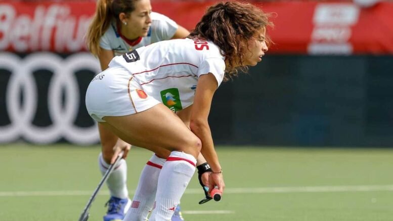 BT2206121113 3804 - Pro-League: Two Goals in Two Minutes for Spain Ends USWNT Party - ANTWERP, Belgium – In their second FIH Hockey Pro League game of the weekend at the Sportcentrum Wilrijkse Plien in Antwerp, Belgium, the No. 15 U.S. Women’s National Team and No. 7 Spain battled until the end. After USA held the lead twice, Spain came from behind in the final minutes to defeat the red, white and blue, 3-2.