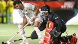 Vanasch - Belgium: Vanasch Possibly the Best Ever - A new coronation which crowns a delicate season following a family ordeal which put many things in perspective in the personal life but also sporting of Vincent Vanasch. Absent from the field for more than three months, the Brussels resident gradually regained his feelings in 2022, to return to his best level. “It was special to celebrate this new title after a very complicated year. My family was present in the stands to support me and it had a special flavor after what we have been through in recent months. The desire is even greater to win, to play well and to have fun on the field. We took a photo after the title with my daughter sitting in the cup and my son next to me. It is a very strong symbol after what we have overcome. It's so complicated to confirm a title. And when you're used to winning, there's always added pressure. »