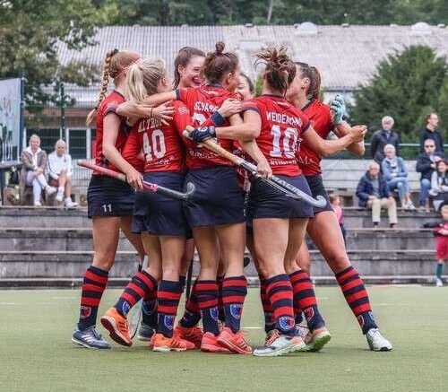 Berliner - Germany: Berliner H Wins Top Game, HTHC and DHC With Victories - The Berliner HC won the important Volvo ERB top game of the week against Uhlenhorst Mülheim.&nbsp;Harvestehuder THC and Düsseldorfer HC clearly won their home games, while Mannheimer HC also had the upper hand at UHC Hamburg.&nbsp;The match reports: