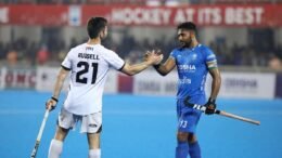 ADI10465 - New Zealand: Blacksticks Go Down to Indian Come Back - Bhubaneswar, India