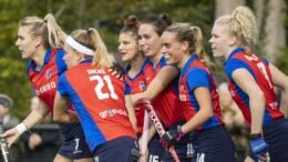 Zerbo 3 KS scaled 1200x600 1666546107 - Netherlands: Zerbo Decidedly Great in Favour of SCHC: 3-2 - Halfway through the last quarter, SCHC–Amsterdam seemed to be heading for a draw after the 2-2 of World Player of the Year Felice Albers. But within a minute after the equalizer of Amsterdam, goal thief Ginella Zerbo tapped in the 3-2. As a result, SCHC won the wonderful top match, also thanks to two goals from Yibbi Jansen, and no longer has to share the lead with Amsterdam after eight rounds.