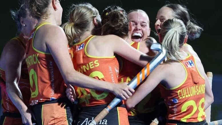 australia maiden stewart double sees hockeyroos wrap up series over india 6468c52fd4728 - Australia: Maiden Stewart double sees Hockeyroos wrap up series over India - The Hockeyroos have produced a gritty performance to secure a character-filled come from behind 3-2 victory over a vastly improved India at MATE Stadium in Adelaide tonight.