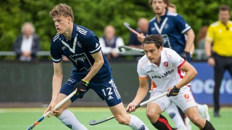 bonhof stands up at pinoke and he can get much better 645cc503ae9c8 - Bonhof stands up at Pinoké: 'And he can get much better…' - His action did not yield a hit on Sunday, but it did receive the most applause. Pinoké defender Daan Bonhof threw a solo out on Sunday during the crucial duel with the Orange-Red (2-1 win), which went over half the field. It showed once again how good the back is in his skin at the moment. 