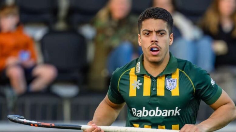 hdmer osses after red card slept badly 6450cafa70d30 - HDM'er Osses after red card: 'Slept badly' - A bizarre incident marred the basement game between play-out participant HDM and relegated Voordaan in the Tulp Hoofdklasse on Sunday. HDM forward Javier Osses received a red card in the match, which his team won 6-4. He would have spat on his opponent. A look back with the protagonists on a strange event in Groenekan.