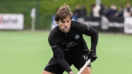 hockey can racing still reverse the trend 64500521593bc - Hockey: can Racing still reverse the trend? - 3weeks ago when the reigning Belgian champions won the first European bronze medal in their history, in the Netherlands, no one would have imagined that they would find themselves in such a situation when it came to the final stretch of the linear competition. Currently stuck in 5th place in the hierarchy, 4 units behind the Waterloo Ducks, Xavier De Greve's protégés are struggling after signing a catastrophic 1/9 during the month of April, in the league. A slap at home against the Dragons, a heavy defeat at the Ghent and a sluggish sharing against the Daring will they precipitate the fall of the Ucclois who already no longer have the right to make mistakes? There are still 3 games to play and, above all, an already decisive duel against the Watducks on Sunday afternoon. "We've talked a lot since we came back from EHL to try to identify what's missing," said captain Jérôme Truyens, back on the field after his hamstring problems. "It's a boat to say but we will have to take it game by game and achieve especially a 9 out of 9. And that won't even guarantee us our place in the last square yet. But we have to play everything to the fullest so as not to feel the slightest regret. »