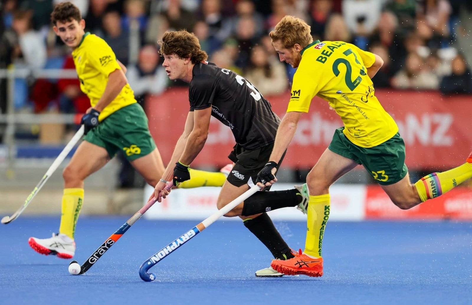 new zealand anzac day agony for black sticks 645e75e06f28d - New Zealand: ANZAC DAY AGONY FOR BLACK STICKS - Australia women came back from behind with two late goals to take a 2-1 victory in the first match of the ANZAC Day double header. A sold out crowd was witness to an exciting match of hockey that could have gone either way.