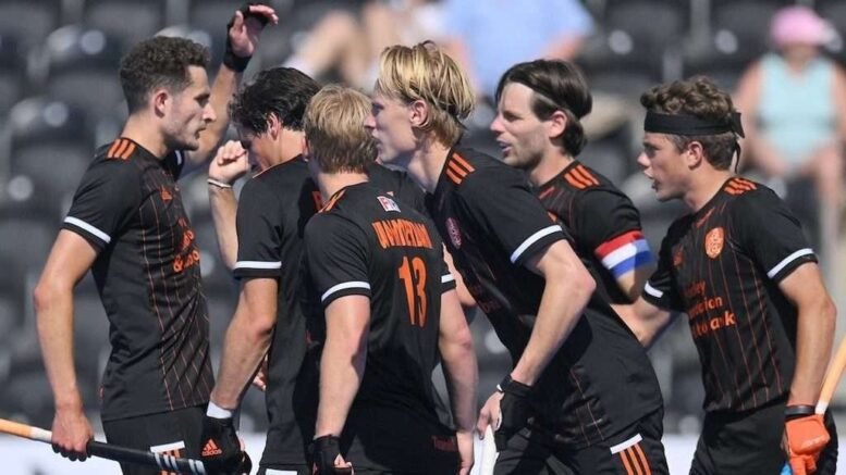 fih die danas and dutch men triumph in london los leones and hockeyroos dominate in antwerp 648ccc73ee25e - FIH: Die Danas and Dutch men triumph in London, Los Leones and Hockeyroos dominate in Antwerp - Germany’s women ensured their return to FIH Hockey Pro League action was a successful one, defeating Great Britain 1-0 in London. And while the Spanish men enjoyed the upper hand at the start of their match, it was the Dutch who eventually prevailed 3-2. Over in Antwerp, Tomas Domene scored four of Argentina’s goals in a dominant 6-1 victory over the Black Sticks. Australia then denied the home side, beating the Belgian women 2-0.