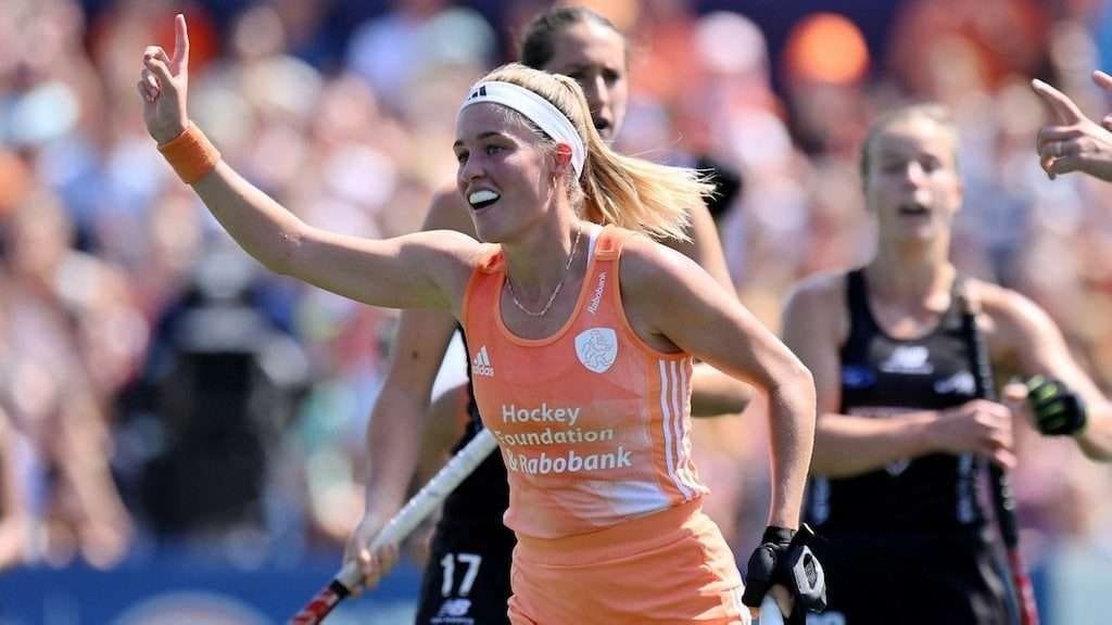 fih dutch women dominate while german men clinch shoot out win on fih inclusion and diversity day 64972e54476db - FIH: Dutch women dominate while German men clinch shoot-out win on FIH Inclusion and Diversity Day - It was another day of top-class action as the FIH Hockey Pro League continued in Amsterdam. Each of the day’s matches began with the respective captains joining forces to read out a special statement in celebration of the second edition of the FIH Inclusion and Diversity Day. The Dutch women produced another dominant performance to thrill the home crowd, claiming a comprehensive 4-1 victory over New Zealand to assume top spot in the tournament standings above Argentina. There was no such joy for the Dutch men, however, who started in commanding fashion but were then edged out 4-1 in a shoot-out after the match finished 1-1.