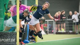 germany vier teams mussen sich noch vor dem abstieg furchten 648ca5ade10ee - GERMANY: FOUR TEAMS STILL HAVE TO FEAR RELEGATION - In the north group, Klipper Hamburg and Blau-Weiss Köln still have to worry about staying up in the league. Whereby the worry lines in the cathedral city are probably many times more pronounced than those of the Hanseatic women. Because Cologne is going into the final with a starting position that is truly unenviable. The gap to Klipper is two points and nine goals. And the chance of being able to close this hole again is rather small with a final opponent named Raffelberg for blue and white. Klipper will prefer to earn his place in the second division himself and can do so with a win or a draw at Eintracht Braunschweig.