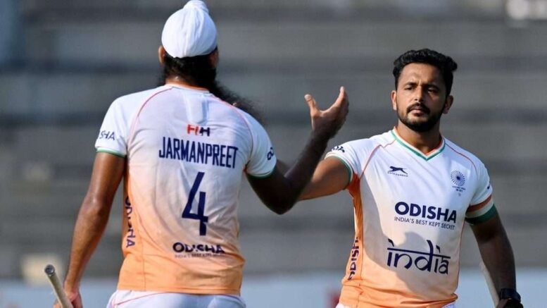 indias men ease past argentina prolific dutchwomen defeat australia 64835f03e94f0 - India’s men ease past Argentina, prolific Dutchwomen defeat Australia - India’s men climbed back to the top of the FIH Hockey Pro League table with a 3-0 victory over Argentina in Eindhoven. In the women’s fixture of the evening, the Dutch extended their winning run in the tournament to six from six with a 7-2 victory over Australia.