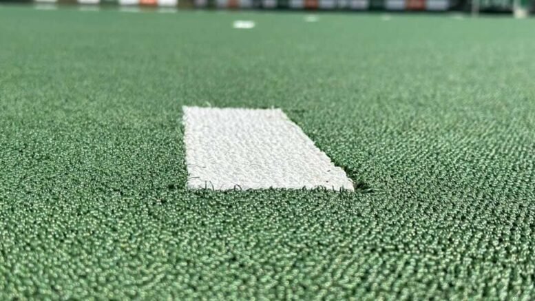 netherlands de eerste keer op droog kunstgras sliding is geen optie 6489b4168da1f - Netherlands: The first time on dry artificial grass - 'Sliding is not an option' - A milestone in hockey: the hockey mat of the future was officially opened on the Weesp site on Tuesday. In the evenings, during a special practice game between players from Weesp and a few hockey legends, a ball rolled for the first time on the new, dry artificial turf field on which water is never sprayed.