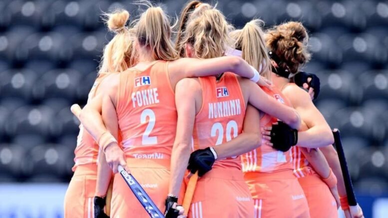 netherlands oranje geeft in het laatste kwart gas en verslaat vs met 6 0 648db201b7b78 - NETHERLANDS: THE ORANGE ACCELERATES IN THE LAST QUARTER - In a long-time mediocre duel with the United States, which only came to fruition in the last quarter, it was clear for three quarters on Saturday afternoon in London that the Orange was not at full strength, because national coach Paul van Ass gave six decisive internationals a rest. The 6-0 win over the number eight in the FIH Pro League was a good time to see other players at work.