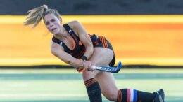 netherlands oranje teams op de kop voor pro league tweeluik in londen 6489f101d775c - NETHERLANDS: ORANGE TEAMS TOP FOR PRO LEAGUE ENCOUNTER IN LONDON - Pien Sanders, Rosa Fernig, Marente Barentsen and Julia Remmerswaal make their comeback in the women's team of national coach Paul van Ass. Kyra Fortuin and Lidewij Welten are missing due to (minor) hamstring complaints. Xan de Waard, Felice Albers, Yibbi Jansen, Frédérique Matla, Josine Koning and Maria Verschoor get some rest. "We have made a strong appeal to them in recent matches," said Van Ass about the absence of these six iconic players. 'And we will do that again during the next Pro League series in the Wagener Stadium. This is a good time to leave them at home for a while, with an alternative program.”