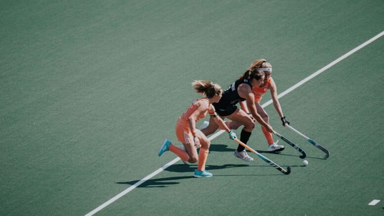 new zealand dutch too much for kiwis 6497f939d7906 - New Zealand: DUTCH TOO MUCH FOR KIWIS - Amsterdam witnessed Dutch dominance as the Vantage Black Sticks Women faced off against a formidable Netherlands team. The sold-out stadium was buzzing with anticipation as the world’s number one team showcased their supremacy, ultimately securing a commanding 4-1 victory over New Zealand.