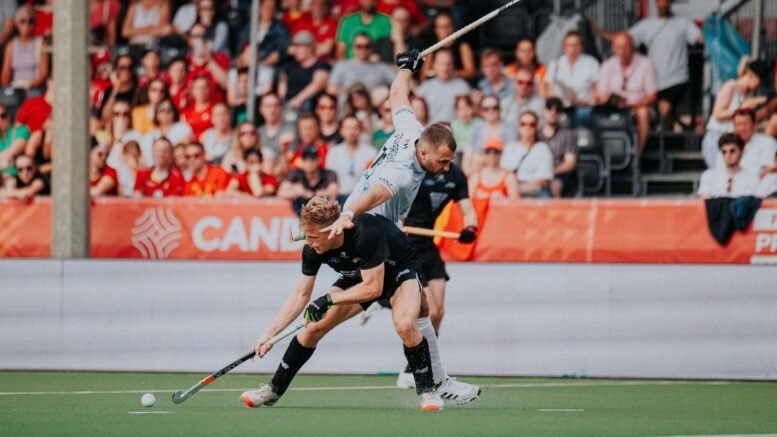 new zealand vantage black sticks struggle against belgium 64902c56a7024 - New Zealand: Vantage Black Sticks struggle against Belgium - It was a tough day for the Vantage Black Sticks teams as they both fell to Belgium in front of a sold out crowd in Antwerp.
