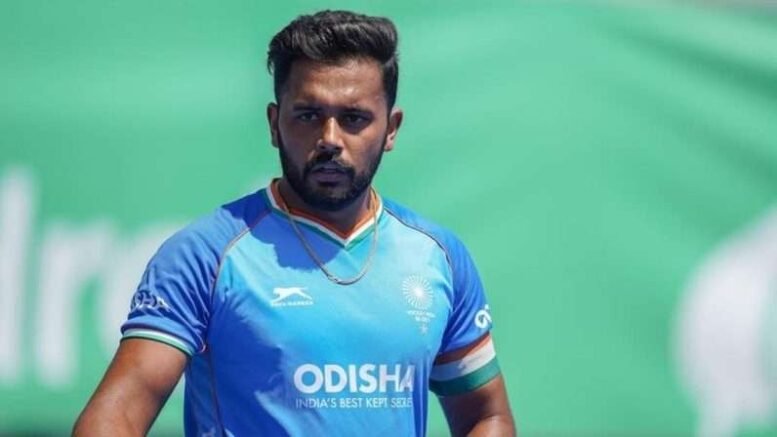 india indian mens hockey team holds england to a 1 1 draw 64c3ce8022000 - India: Indian Men's Hockey Team holds England to a 1-1 draw - Captain Harmanpreet Singh scored the lone goal for India in the 29th minute