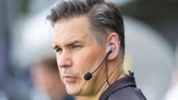 netherlands arbiter goentgen slikt nog dagelijks pijnstillers na gruwelijke wk bal 64b7fbad19445 - NETHERLANDS: REFEREE GOENTGEN STILL TAKES PAINKILLERS EVERY DAY AFTER A HORRIFIC WORLD CUP BALL - Meanwhile, the German referee Ben Goentgen is back in the line. In June in Eindhoven during the Pro League, he even made his first minutes at the international level. How different was that at the end of January, when he got a ball in the face during the quarter finals of the World Cup in India and ended up in hospital. A look back. 