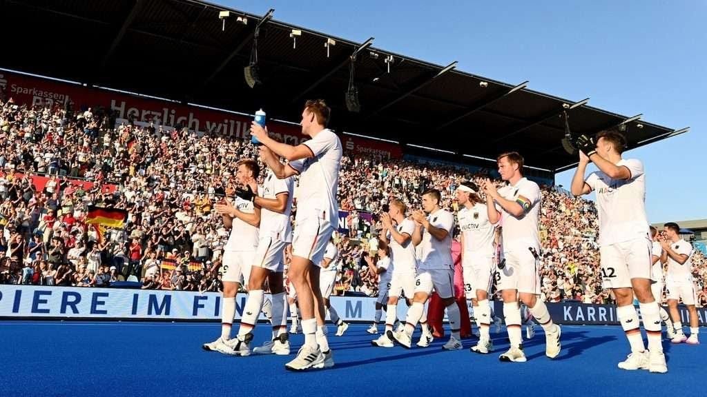 fih belgiums men first side through to euro semi finals at packed out monchengladbach 64e466727970d - FIH: Belgium's men first side through to Euro semi-finals at packed out Mönchengladbach - Belgium’s men made it two wins from two as a dominant first half performance put them out of sight of Spain, becoming the first side to reach the semi-finals of the EuroHockey Championships in Mönchengladbach, Germany.