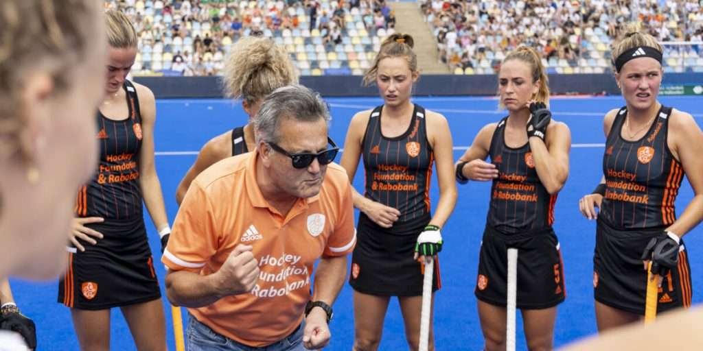 netherlands volgens paul van ass snakt oranje een beetje naar concurrentie 64e6fd949749a - Netherlands: England "lack technical skills" - The Netherlands simply rolls through the European Championship in Mönchengladbach, without playing enchanting hockey. On Thursday afternoon (5 p.m.), England awaits in the semi-final. National coach Paul van Ass does not expect England to be able to eliminate the Orange. 'They lack technical skills in several positions.'