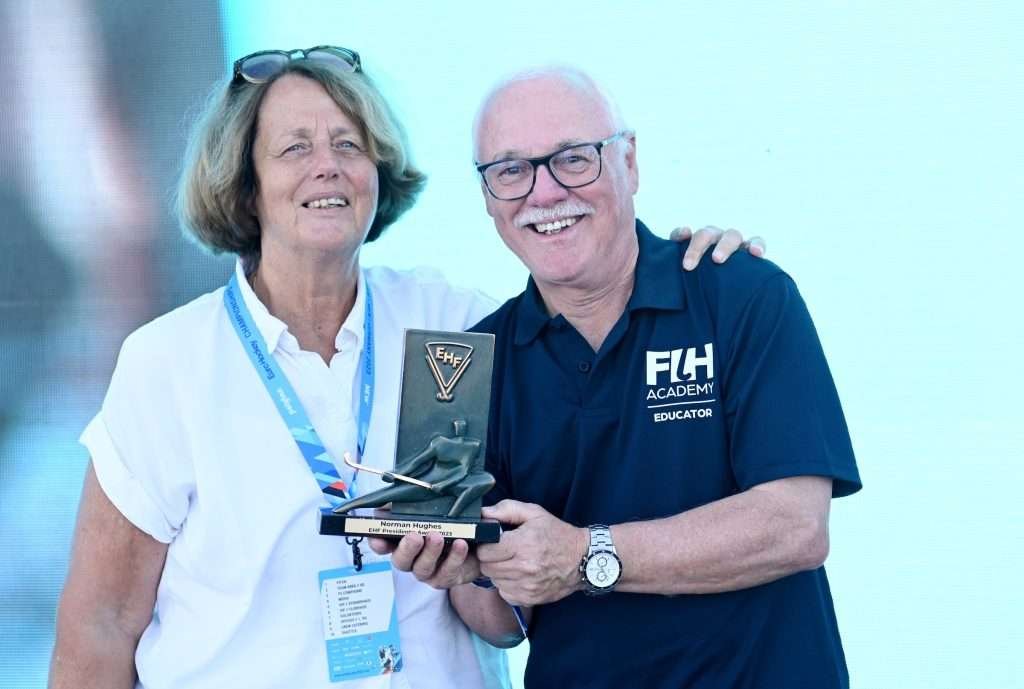 England: English Legends Honoured by EuroHockey Federation 2 england english legends honoured by eurohockey federation 64f5faf576c54 - England: English Legends Honoured by EuroHockey Federation - At the recently concluded EuroHockey Championships 2023 in Mönchengladbach, Germany, former English legends Norman Hughes and Simon Mason were honoured by the EuroHockey Federation for their incredible service to the sport in Europe and beyond.