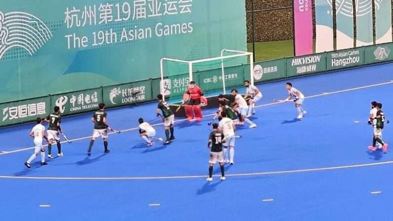 india indian mens hockey team stuns pakistan in hangzhou picks dominant 10 2 win 65184aaf4cf57 - India: Indian Men's Hockey Team stuns Pakistan in Hangzhou, picks dominant 10-2 win - ~ Mandeep Singh, Harmanpreet Singh, Sumit, Varun Kumar, Shamsher Singh, and Lalit Kumar Upadhyay scored goals for India in the match ~
