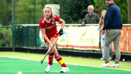 germany bremer damen uberwintern mit sechs punkten vorsprung 6534142cd080b - GERMANY: BREMEN WOMEN ENTER WINTER BREAK WITH A SIX POINT LEAD - First division relegated Bremer HC won 2-1 at the Hamburg Polo Club at the end of the first half of the season. Maria Granatto (23rd) and Thora Schneider (26th) ensured the 2-0 half-time lead, which lasted for a long time. The Polo goal from former Bremen player Svea Böker (60th) came far too late to bring anything worthwhile for the Hamburg team.