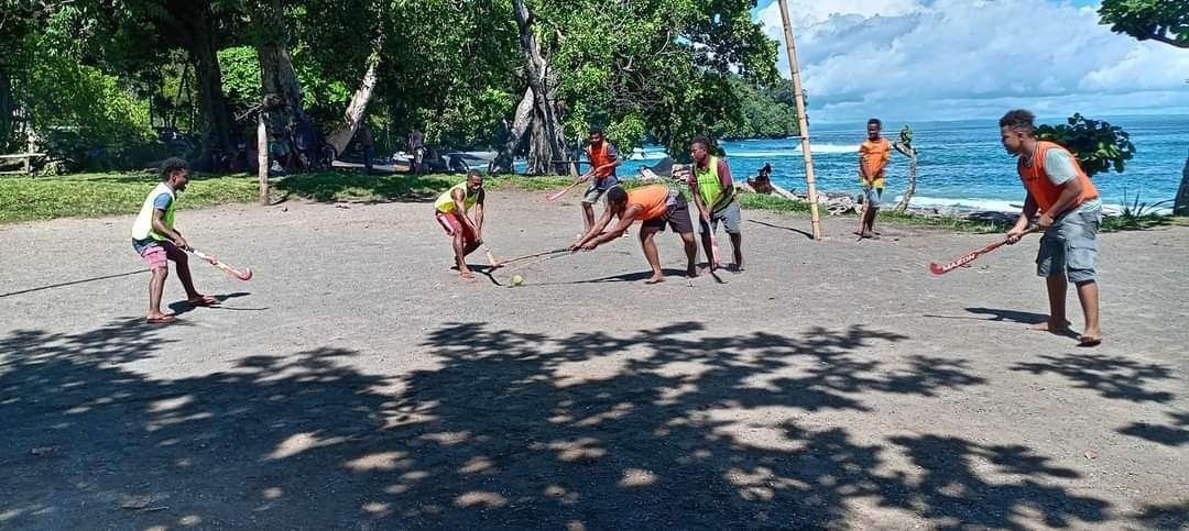 oceania hook in4 health team visits manus province 65aa3081e0a05 - Oceania: Hook in4 Health Team Visits Manus Province - Staff members Ray Lapun and Hussein Lowah led the team arriving in Manus on the 18th December and then worked with 3 villages through to the 31st December. 