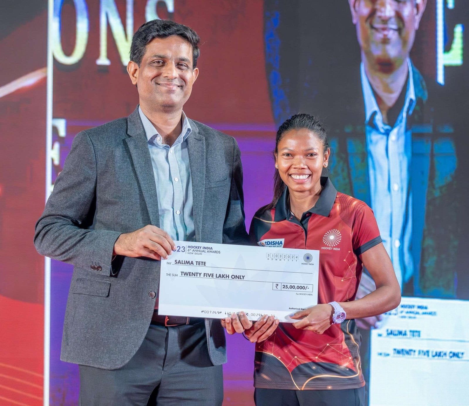 asia salima tete was honoured at the hockey india 6th annual awards 2023 660ea82bcd8a8 - Asia: ~ Salima Tete was honoured at the Hockey India 6th Annual Awards 2023 ~_ - New Delhi, 4th April 2024: Indian Women’s Hockey Team midfielder SalimaTete won the prestigious Hockey India Balbir Singh Sr. Award for Playerof The Year 2023 award in the Women’s category at the Hockey India 6thAnnual Awards 2023, which took place in the national capital on Sunday.