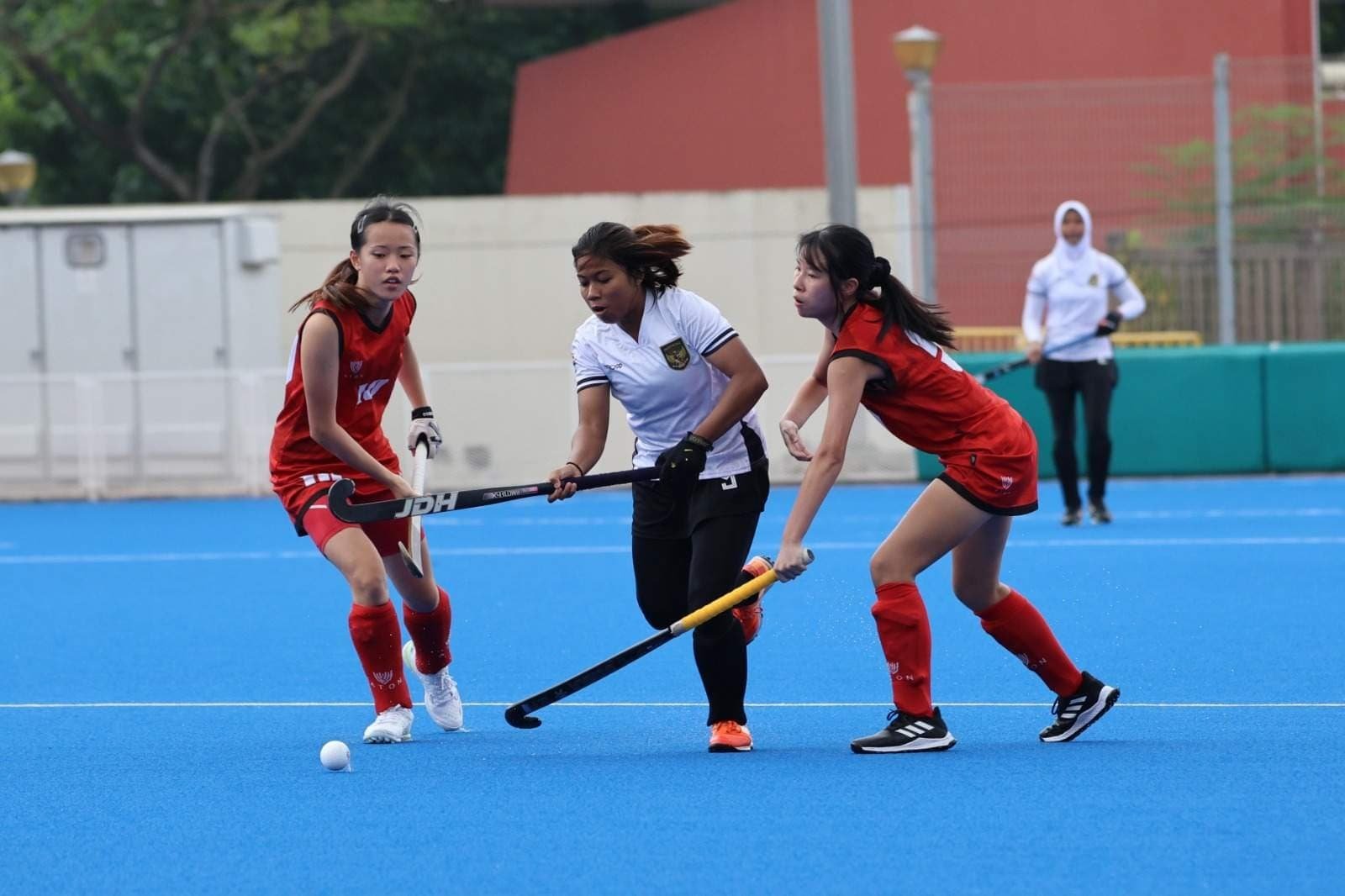asia day 04 updated womens junior ahf cup 2024 singapore 6673bb65bd7d3 - Asia: Day 04 Updated Womens Junior Ahf cup 2024 singapore - In an astounding display of talent and skill, the Bangladesh women’s junior hockey team emerged victorious over Sri Lanka with an impressive scoreline of 7-2 in the Women’s Junior AHF Cup held in Singapore 2024. This momentous victory not only showcases the dedication and hard work of the Bangladeshi team but also solidifies their position as a formidable force in the international hockey arena. The triumph serves as a testament to the team’s resilience, teamwork, and unwavering determination to succeed. As the world watches in awe, Bangladesh’s triumph reverberates as a proud moment in their sporting history, inspiring future generations to strive for excellence and achieve greatness on the global stage.