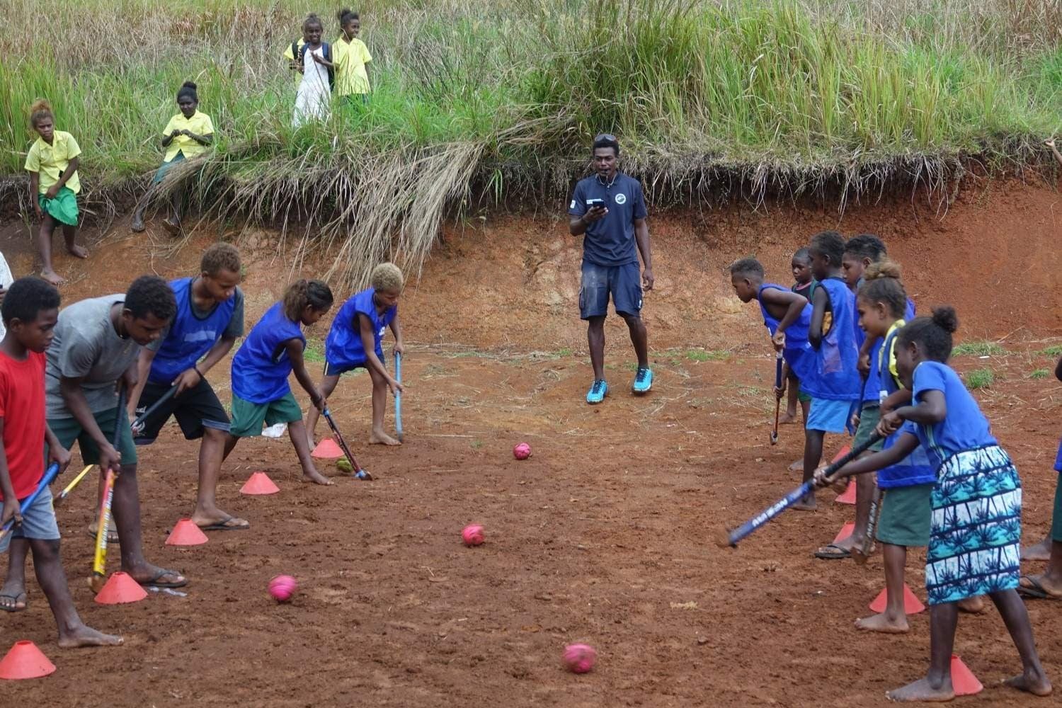 oceania building a youth base in the solomon islands 667a7da65f27d - Oceania: Building a Youth Base in the Solomon Islands - Solomon Islands Hockey Federation (SIHF) as a partner had visited school principals to gain permission for the Hin4H Program to be introduced from April 2024.