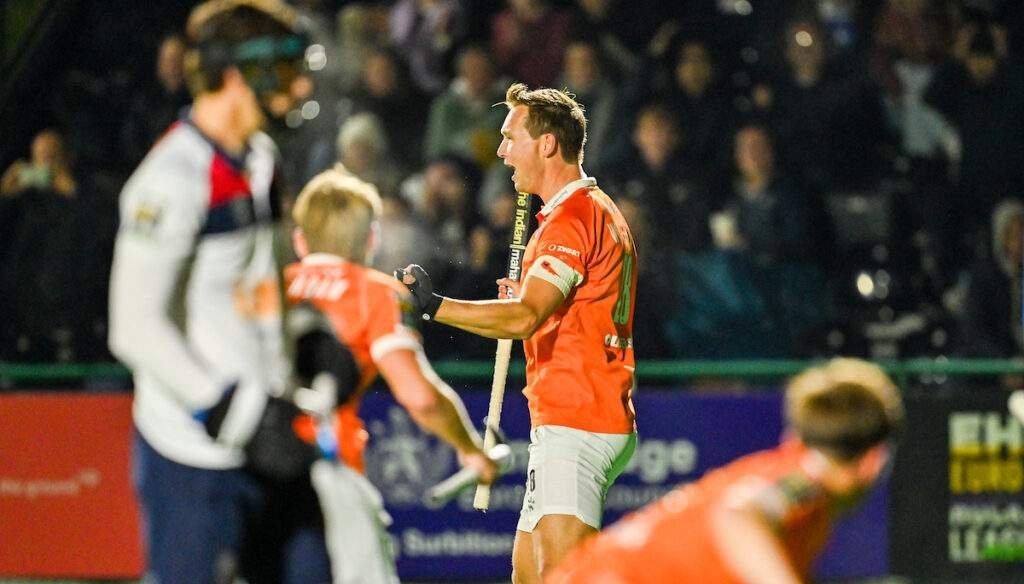 ehl bloemendaal hang on for narrow win over real club de polo 66fefb74140dc - EHL: Bloemendaal hang on for narrow win over Real Club de Polo - Two first quarter penalty corner goals saw Bloemendaal do just about enough to get the best of Real Club de Polo and advance to Friday’s KO8, 2-1 in the final reckoning.