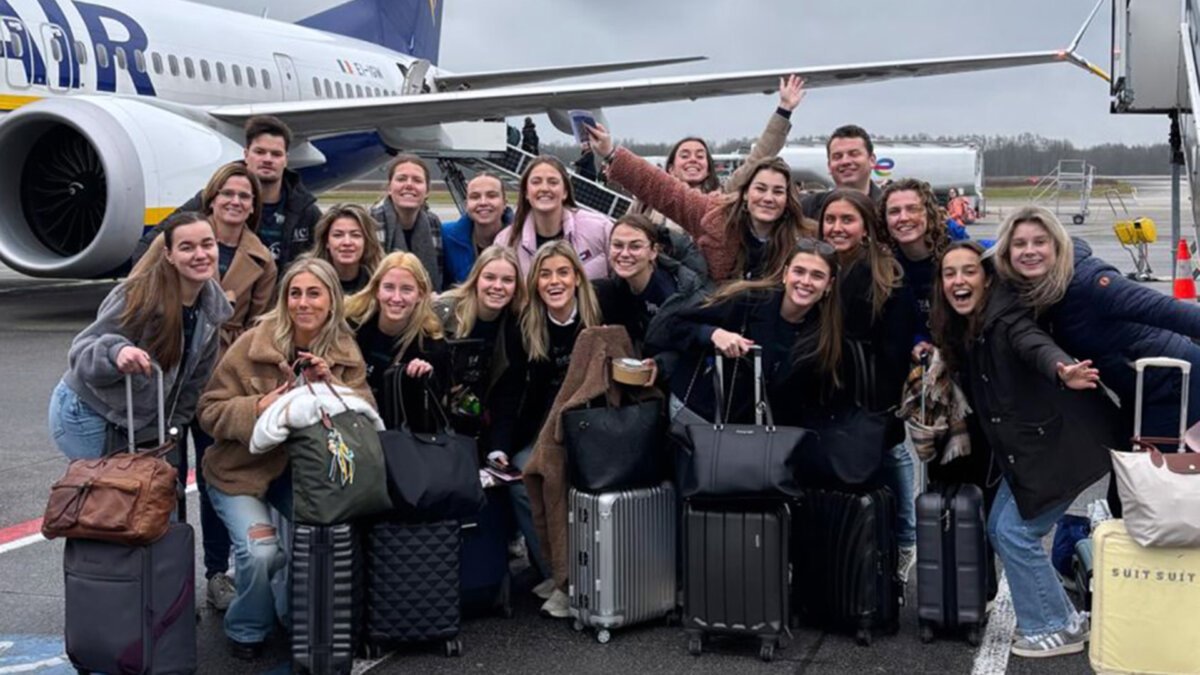 Netherlands: Social shuffle: teamtrips in de sneeuw en onder de zon 900 netherlands social shuffle teamtrips in de sneeuw en onder de zon 67ad21b77236b - Netherlands: Social shuffle: teamtrips in de sneeuw en onder de zon - In preparation for the resumption of field competition, quite a few teams sought refuge abroad. From sunny training camps in Spain to a stay in a snowy mountain village. Winter is the time to get the team ready for the second half of the season. It is also the chance to strengthen team spirit and make unforgettable memories together.