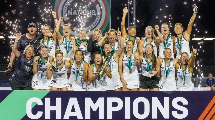 ahf new zealand wins 2024 25 fih hockey nations cup 67c5e1a3171a1 - AHF: New Zealand wins 2024-25 FIH Hockey Nations Cup! - New Zealand claimed the Nations Cup title after a thrilling 1-1 draw against Ireland, securing victory in a 4-2 shootout. Chile won bronze with a hard-fought 2-1 win over the USA. Scotland finished 5th after a strong 2-0 win over Japan, while Korea defeated Canada 2-0 to avoid last place.