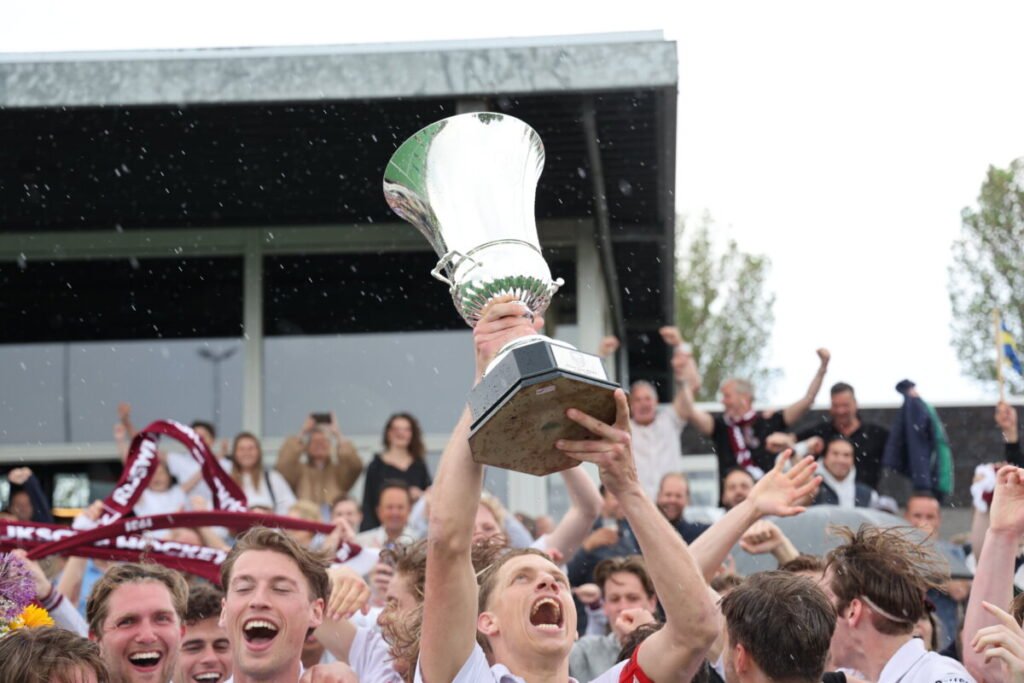 netherlands bekerhockey loting achtste finales silver cup heren 67d8a330a915e - Netherlands: Bekerhockey: loting achtste finales Silver Cup Heren - The KNHB conducted the draw for the eighth finals of the Silver Cup Men on Monday. The teams will play their matches on Friday, March 28. All games start at 8:30 p.m.