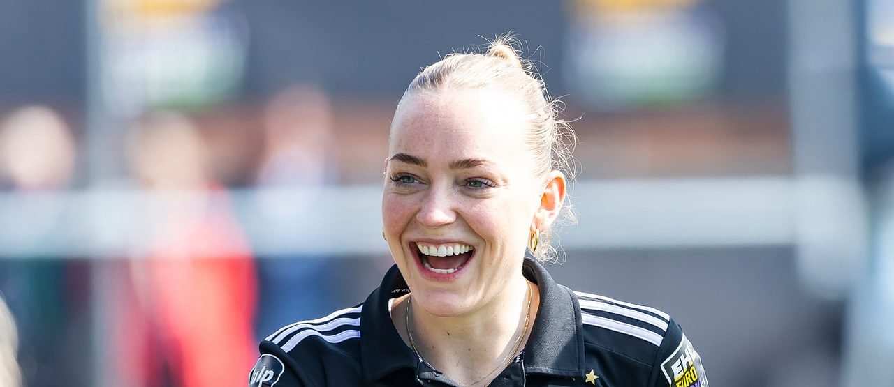 Hoofdklasse: Hurley sign Fiona Morgenstern from Amsterdam 1 Fiona Morgenstern