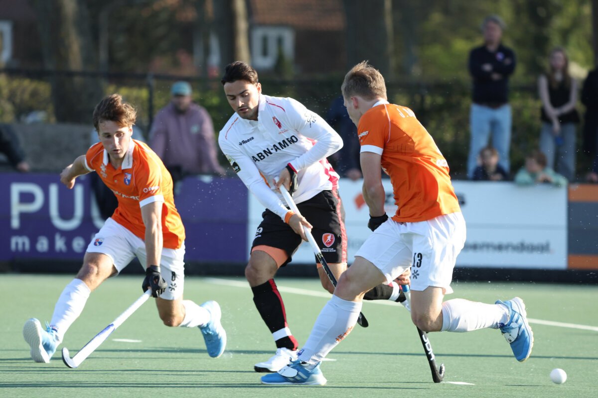 Netherlands: Round-up HK (H): win Bl'daal over OR, Empey gives SCHC a win 372 netherlands round up hk h win bldaal over or empey gives schc a win 67faea2a6e485 - Netherlands: Round-up HK (H): win Bl'daal over OR, Empey gives SCHC a win - by Hockey.nl