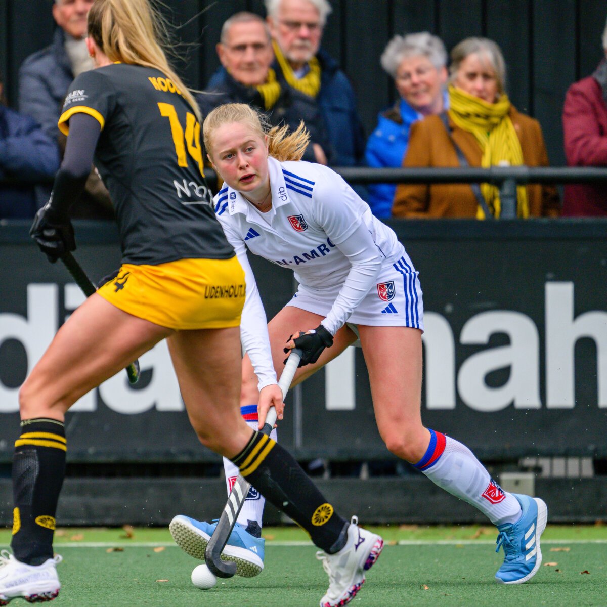Netherlands: 391 netherlands 67ec69ca0c5f0 - Netherlands: - About eight months ago, she was still a reserve with the Junior Team and was not allowed to go to the U21 European Championships. A choice that hurt her a lot. Now Maud van den Heuvel (19) is suddenly training with the big Oranje. A lightning development for the talented SCHC attacker, who has worked her way up in record time.