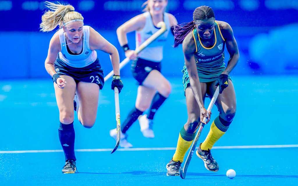 Ntsopa Mokoena playing against Zimbabwe in the 2022 Junior Women’s World Cup. With 34 caps, Mokoena is today counted among the team’s senior members.