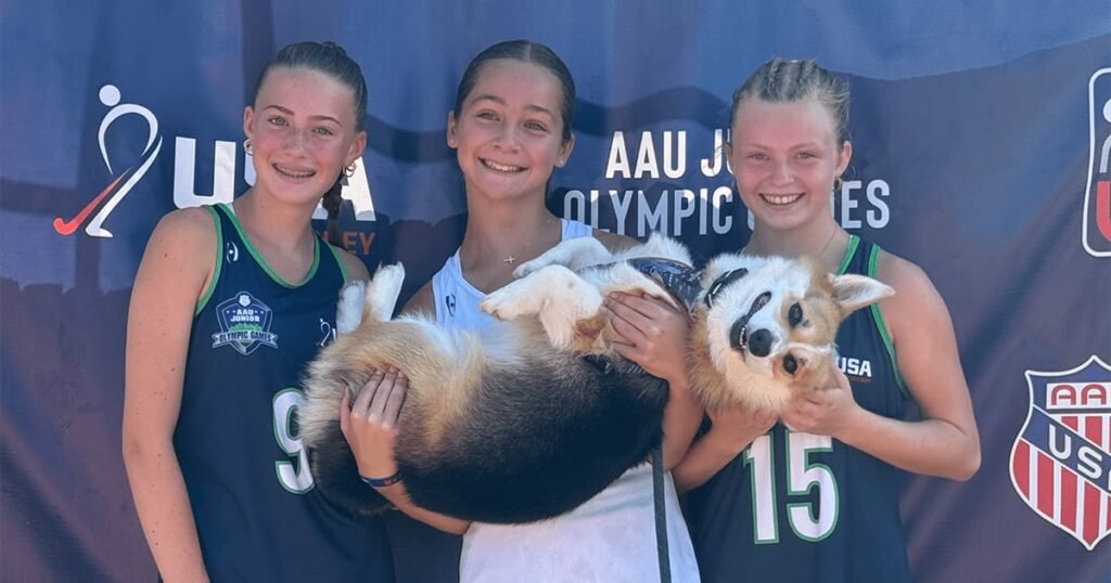 usa celebrating field hockey companions on national pet day 67f9a64e7b018 - USA: Celebrating Field Hockey Companions on National Pet Day - COLORADO SPRINGS, Colo. - Pets warm our hearts no matter what size, shape or species. Today, USA Field Hockey celebrates National Pet Day with the entire field hockey family around the country.