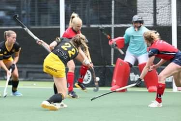 Hoofdklasse: Huizen relegated, play-offs A'dam, Oranje-Rood safe 2 WV2 R5523